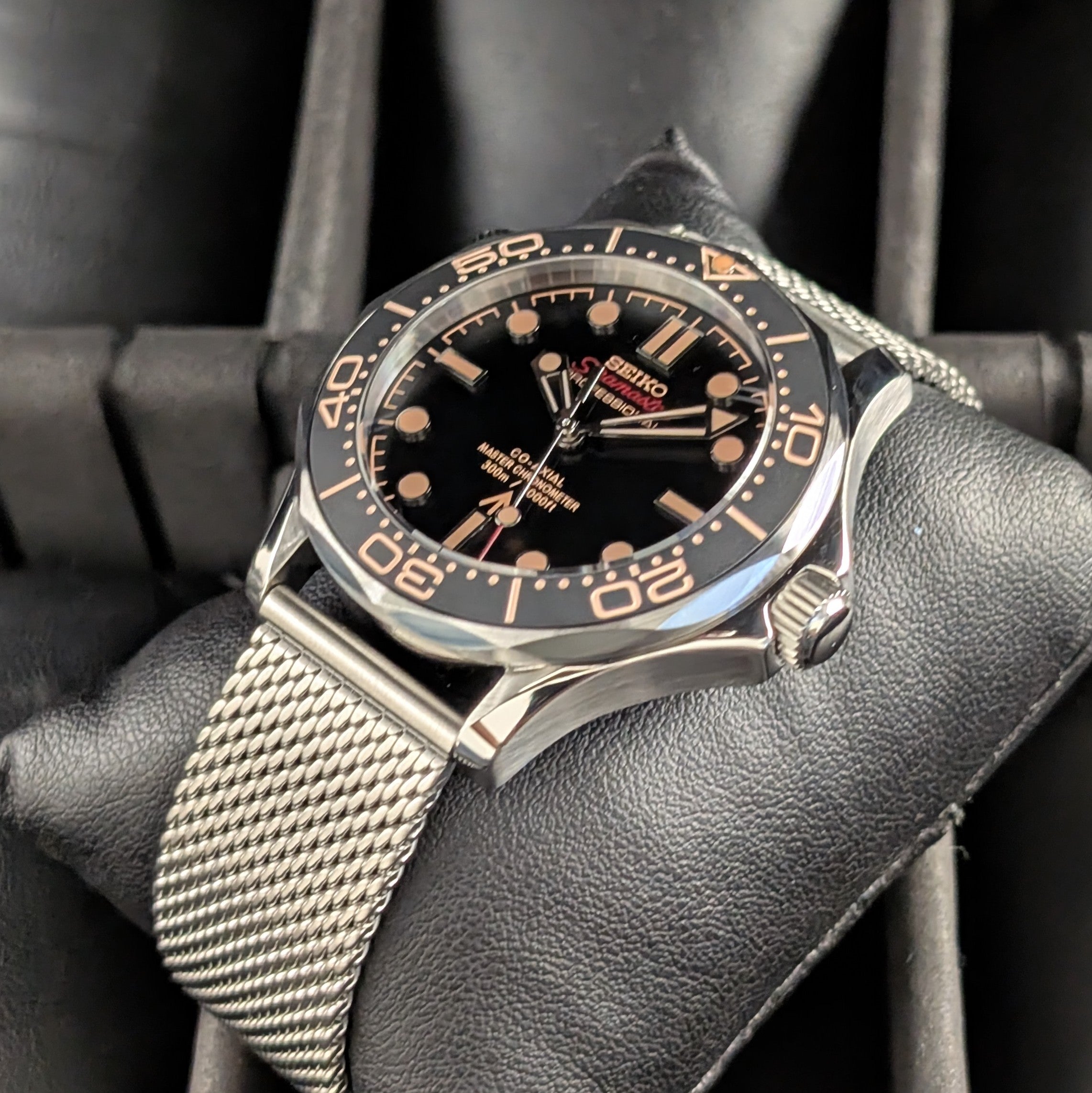 Seamaster SMP300 James Bond Classic Homage