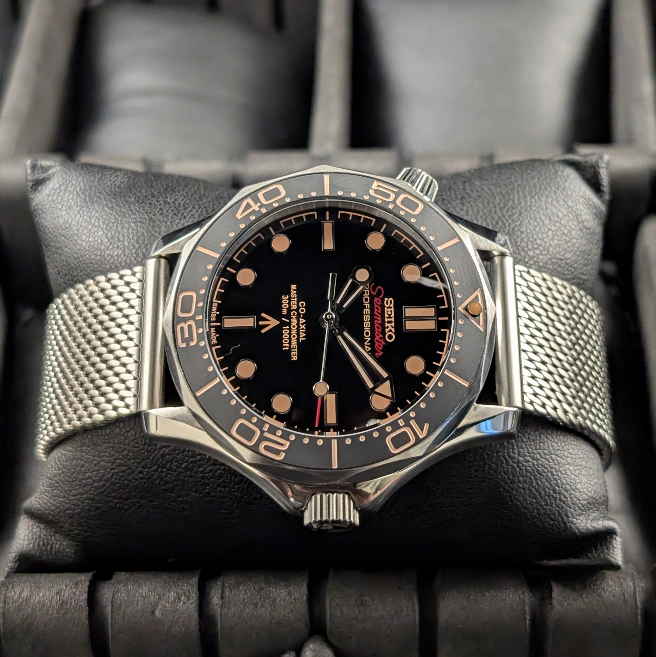 Seamaster SMP300 James Bond Classic Homage