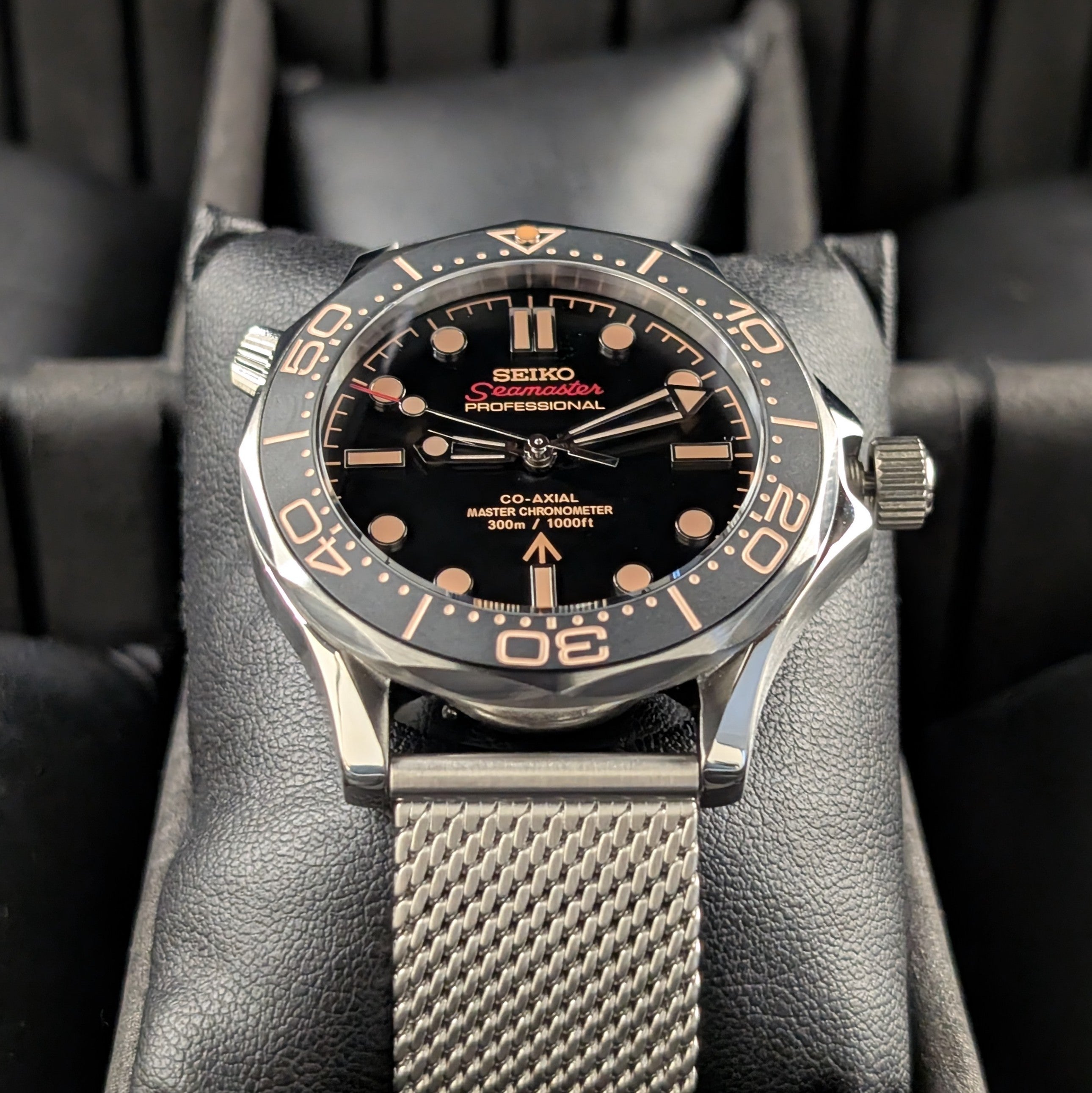 Seamaster SMP300 James Bond Classic Homage